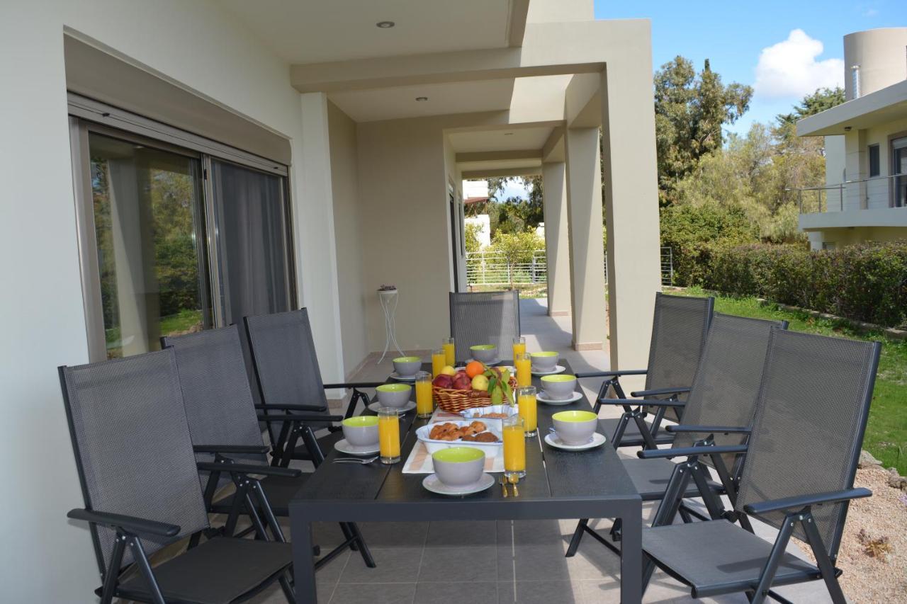 Home21 Asgourou Bagian luar foto