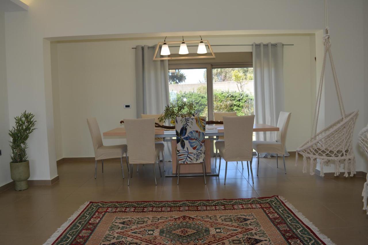 Home21 Asgourou Bagian luar foto