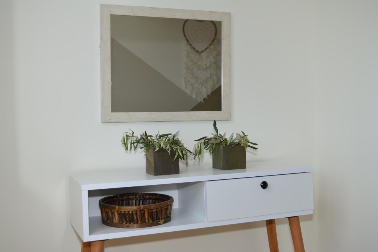 Home21 Asgourou Bagian luar foto